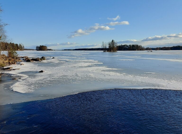 Kevään huoltotöitä kiinteistöpalvelussa